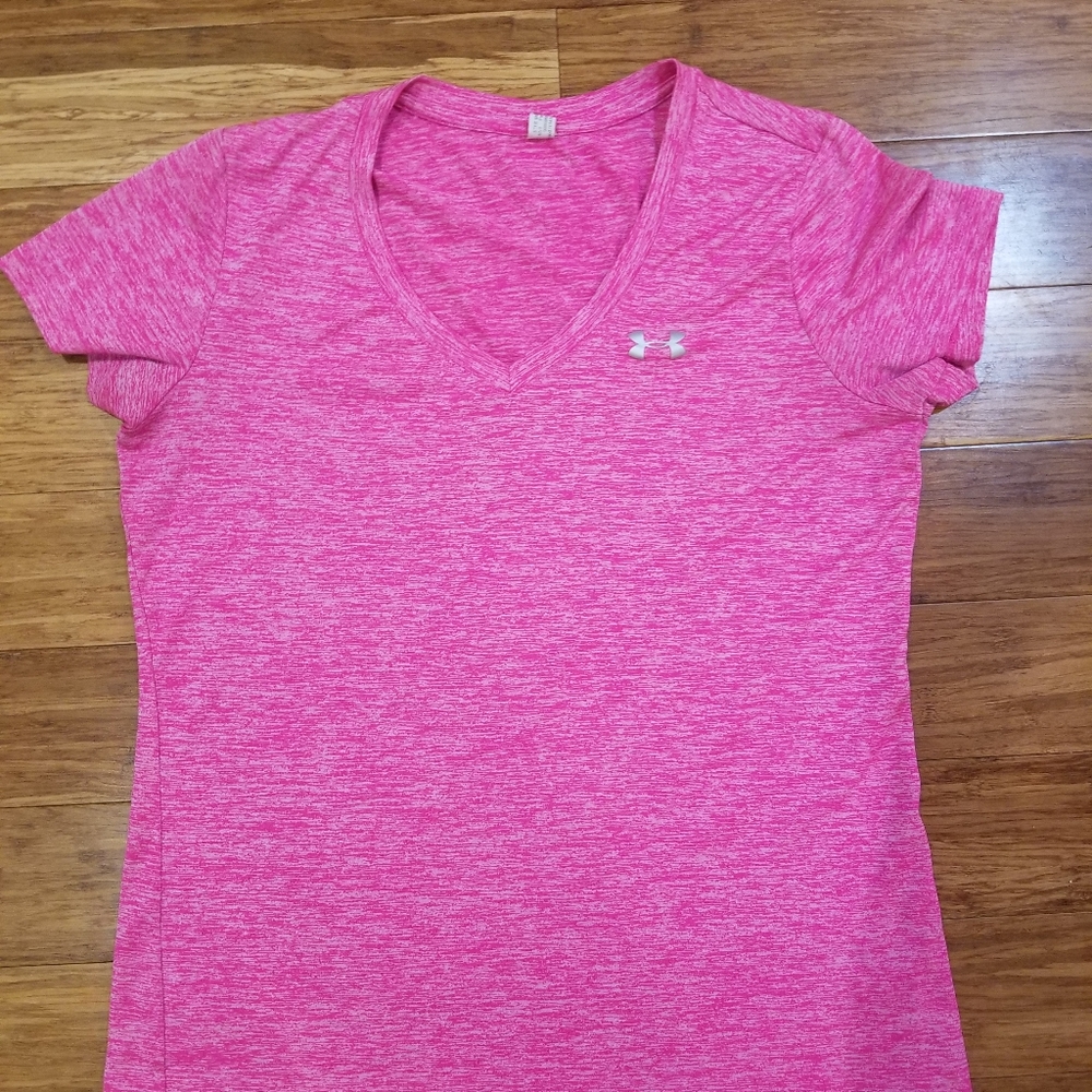 Under Armour women's T-shirt Small